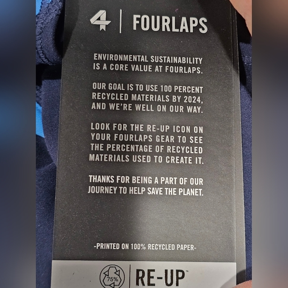 4 Laps Elevate One Piece In Navy Size S NWT MSRP $128 - Picture 12 of 15